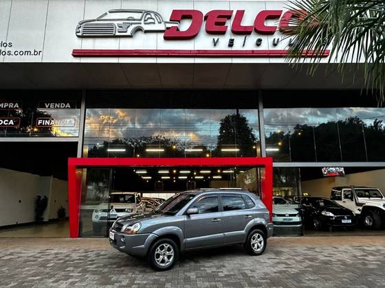 HYUNDAI TUCSON 2.0 MPFI GLS 16V 143CV 2WD GASOLINA 4P AUTOMÁTICO